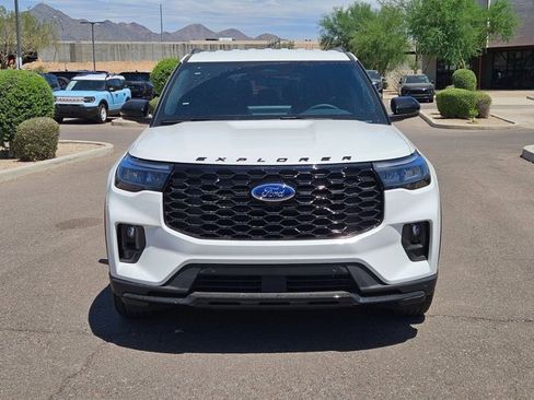 New 2025 Ford Explorer ST-Line image 5