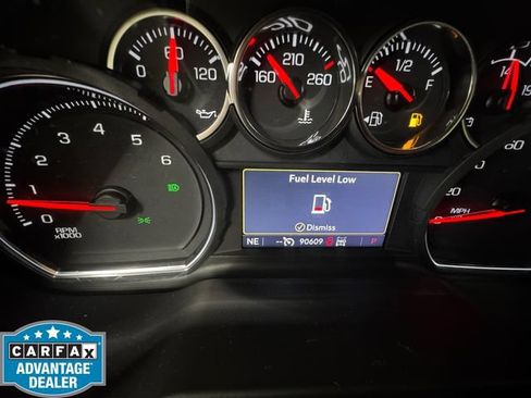 Used 2021 Chevrolet Tahoe Z71 w/ Rear Media and Nav Package AWD/4WD image 2