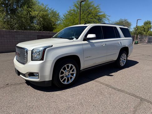 Used 2015 GMC Yukon Denali w/ Touring Package AWD/4WD image 1