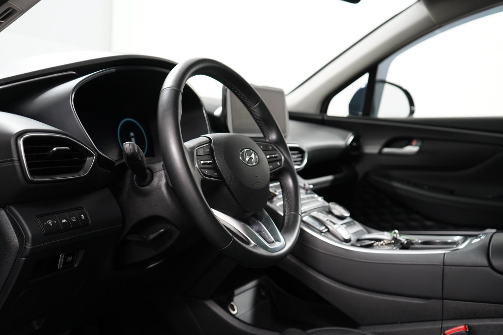 Used 2022 Hyundai Santa Fe SEL w/ Convenience + Premium Package AWD/4WD image 12