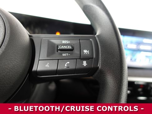 Certified 2025 Nissan Kicks SV w/ Charging Package image 14