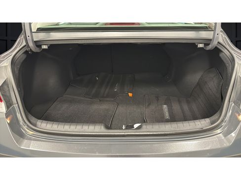 Used 2024 Hyundai Elantra SEL w/ Convenience Package FWD image 26