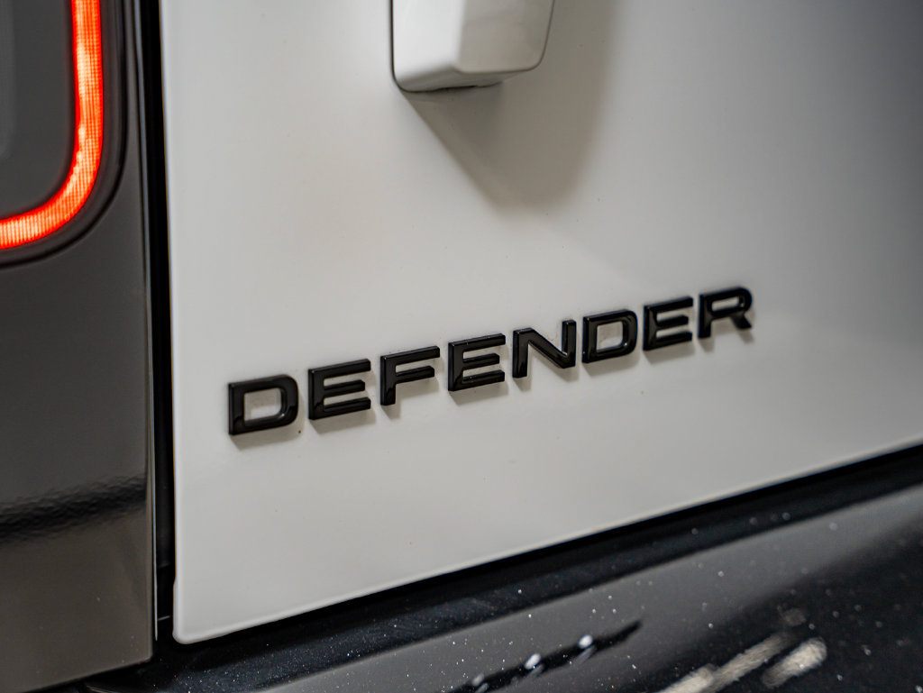 New 2026 Land Rover Defender 110 S AWD/4WD image 18
