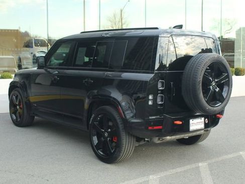 Used 2025 Land Rover Defender 110 X image 11