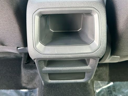 Used 2025 Volkswagen Taos S FWD image 18