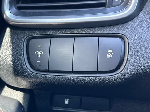 Used 2017 Kia Sorento FWD w/ LX Convenience Package image 30
