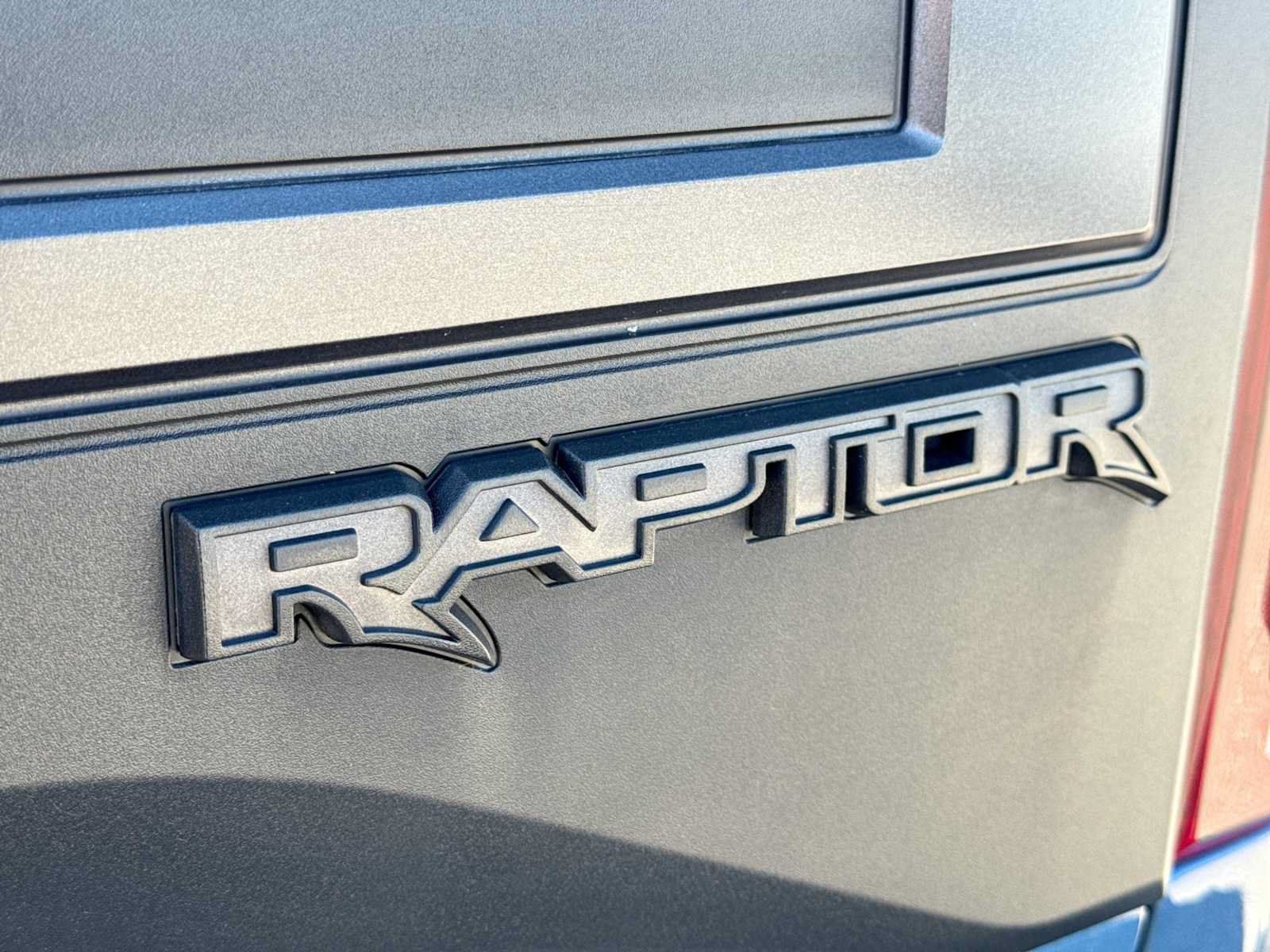 Used 2019 Ford F150 Raptor w/ Equipment Group 802A Luxury AWD/4WD image 12