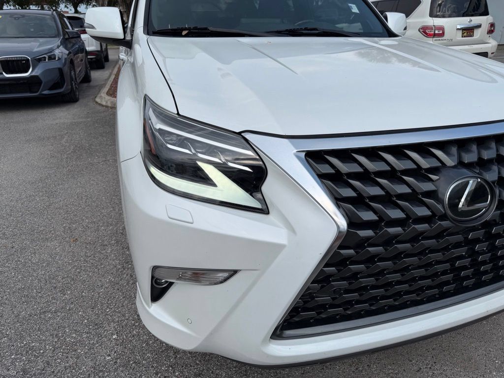 Used 2022 Lexus GX 460 Premium w/ Premium Package AWD/4WD image 14