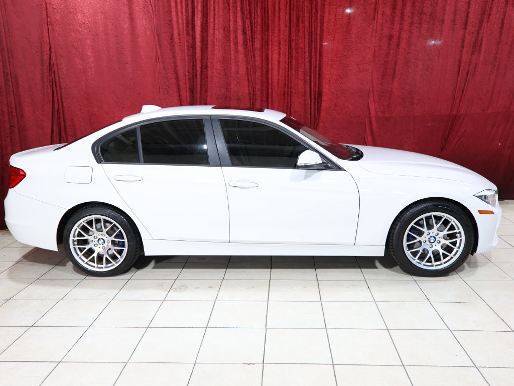 Used 2014 BMW 320i Sedan RWD image 7