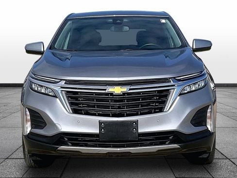 Used 2024 Chevrolet Equinox LT FWD image 3