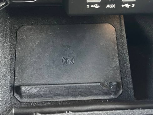 Used 2022 Jeep Wagoneer Series II RWD image 38