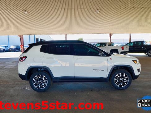 Used 2021 Jeep Compass Trailhawk w/ Sun and Sound Group image 5
