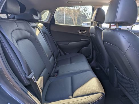 Used 2019 Hyundai Kona Limited image 31