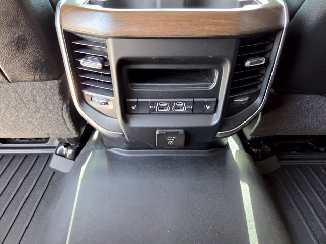 Certified 2024 RAM 2500 Laramie AWD/4WD image 18