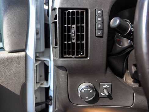 Used 2022 Chevrolet Express 3500 w/ Power Convenience Package RWD image 20