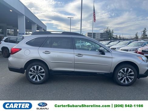 Used 2016 Subaru Outback 2.5i Limited image 1