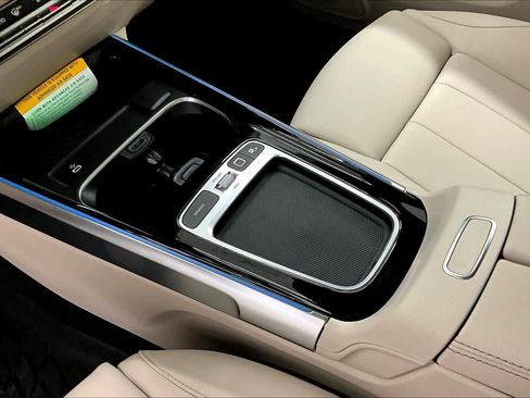 New 2026 Mercedes-Benz GLB 250 GLB 250 image 7