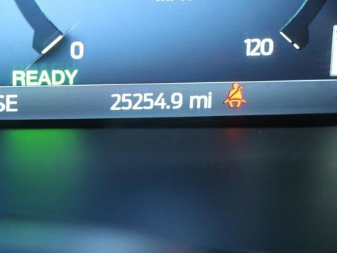 Used 2025 Ford F150 Platinum w/ Equipment Group 702A High AWD/4WD image 33