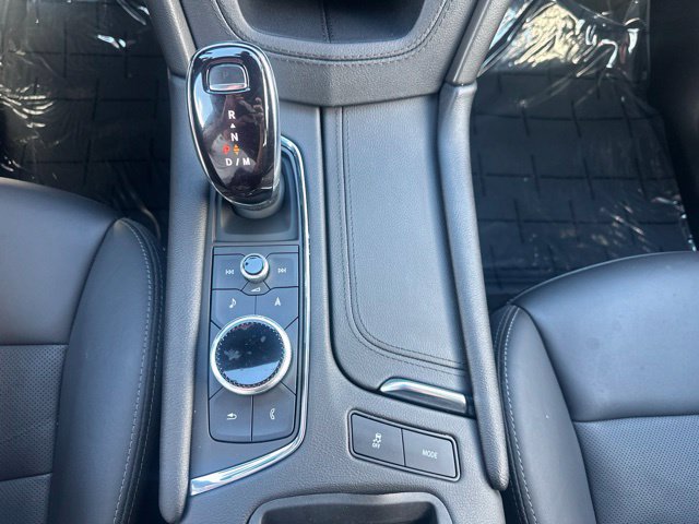 Used 2023 Cadillac XT5 Premium Luxury w/ Technology Package AWD/4WD image 12