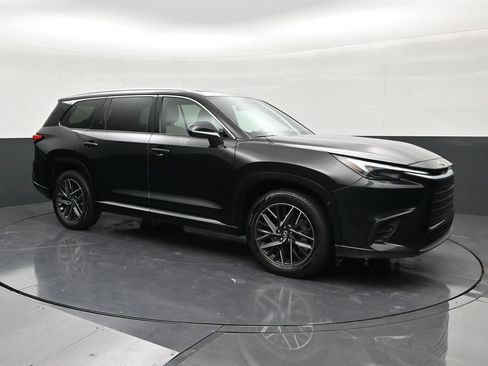 Used 2024 Lexus TX 350 FWD w/ Captains Chair Package image 7