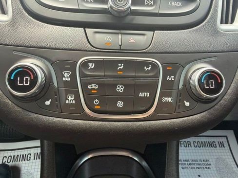 Used 2024 Chevrolet Malibu LT FWD image 28