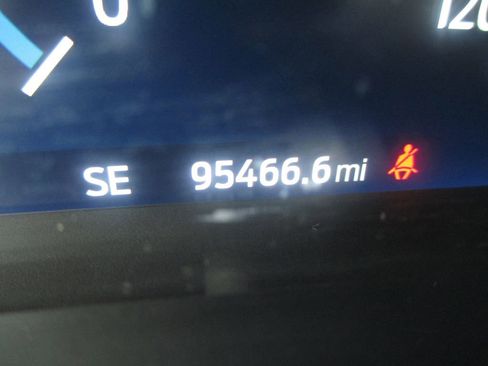Used 2021 Ford F150 Lariat AWD/4WD image 34