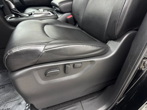 Used 2021 Nissan Armada SV RWD image 34