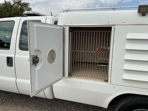 Used 2015 Ford F250 XL w/ Power Equipment Group AWD/4WD image 7