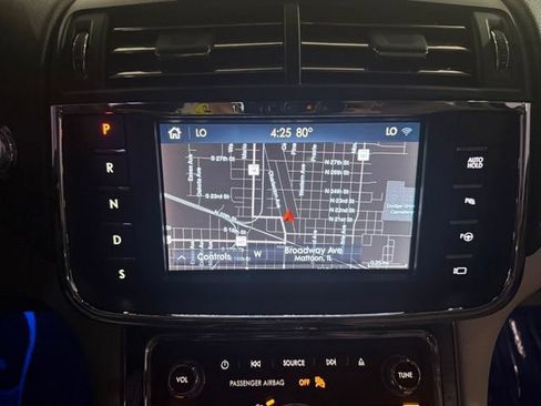 Used 2020 Lincoln Continental Reserve w/ Luxury Package AWD/4WD image 21