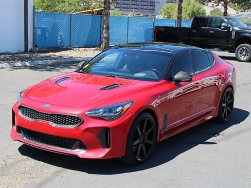 Used 2018 Kia Stinger GT2 AWD/4WD image 3