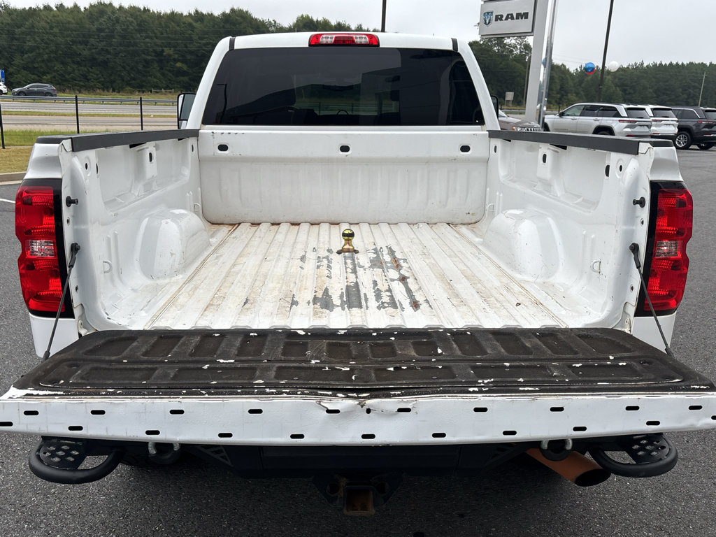 Used 2017 Chevrolet Silverado 2500 LT AWD/4WD image 10
