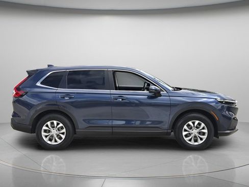 Used 2024 Honda CR-V LX image 3
