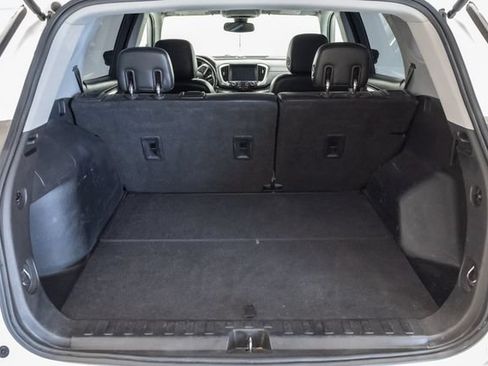 Used 2020 GMC Terrain SLT AWD/4WD image 33