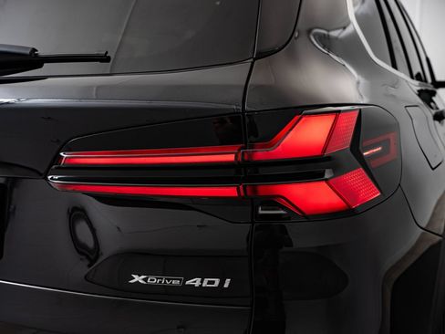 New 2026 BMW X5 xDrive40i AWD/4WD image 9