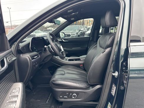 Used 2024 Hyundai Palisade Calligraphy image 13