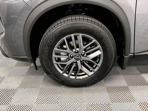 New 2026 Nissan Rogue S image 11