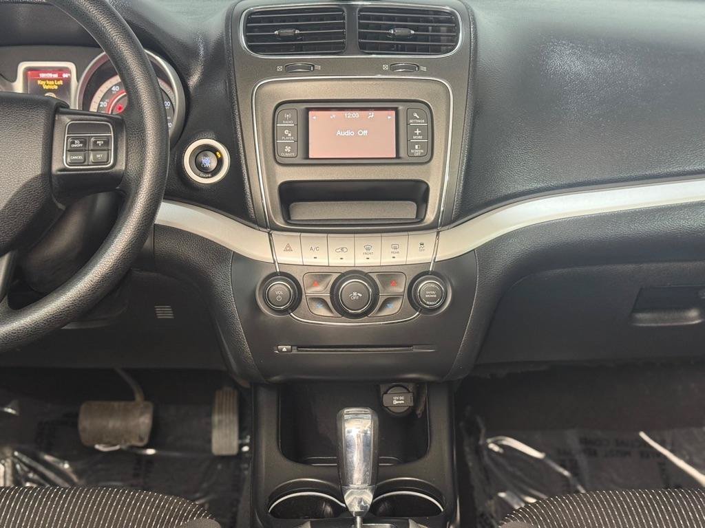 Used 2016 Dodge Journey SXT w/ Blacktop Package FWD image 14