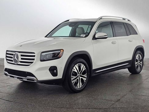 Certified 2025 Mercedes-Benz GLB 250 image 7