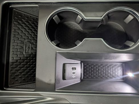 New 2026 Lincoln Nautilus Premier image 15