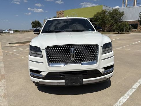 Used 2020 Lincoln Navigator L Reserve w/ Luxury Package AWD/4WD image 6