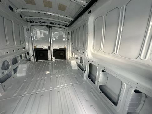 New 2026 Ford Transit 250 148 Medium Roof RWD image 14