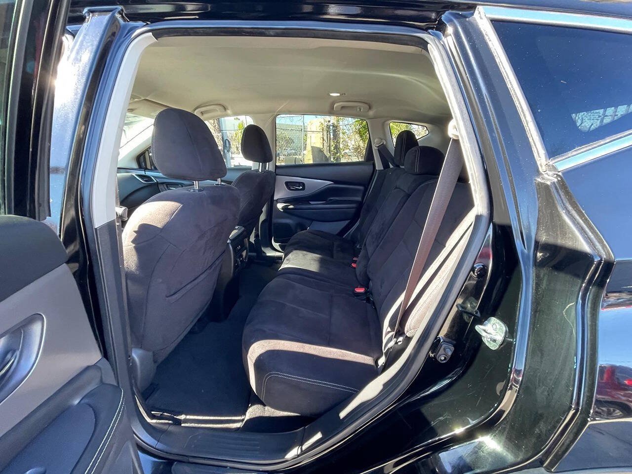 Used 2020 Nissan Murano S w/ Technology Package FWD image 6