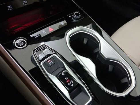 New 2026 Audi A6 Premium image 16