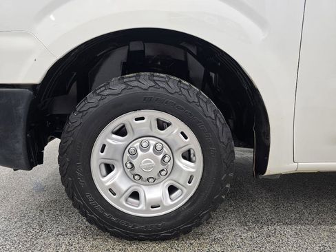 Used 2017 Nissan NV 2500 SV w/ Technology Package RWD image 23