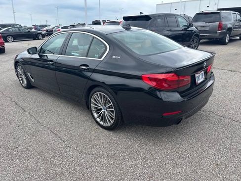 Used 2018 BMW 530e xDrive AWD/4WD image 4