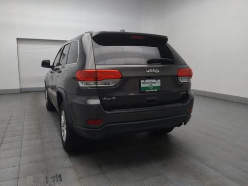 Used 2019 Jeep Grand Cherokee Laredo AWD/4WD image 5