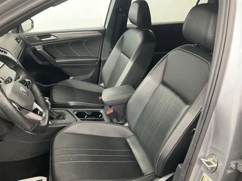 Used 2024 Volkswagen Tiguan SE R-Line image 10
