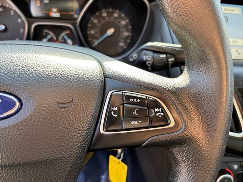 Used 2018 Ford Focus SEL image 20