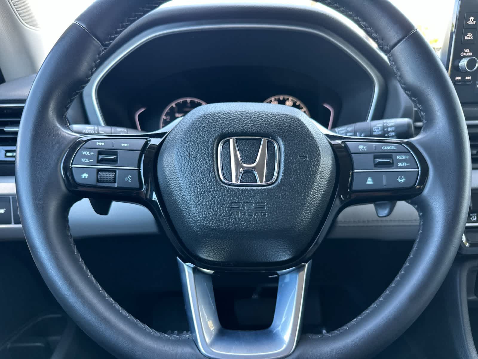 Used 2023 Honda Pilot EX-L image 24