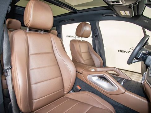 Used 2024 Mercedes-Benz GLS 450 4MATIC image 20